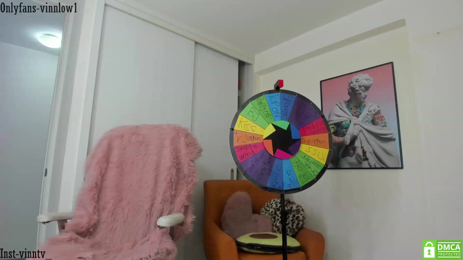 Gallery image thumbnail from Vinnlow's myfreecams stream on, 03/19/2023, 22:57 image 20 of 20