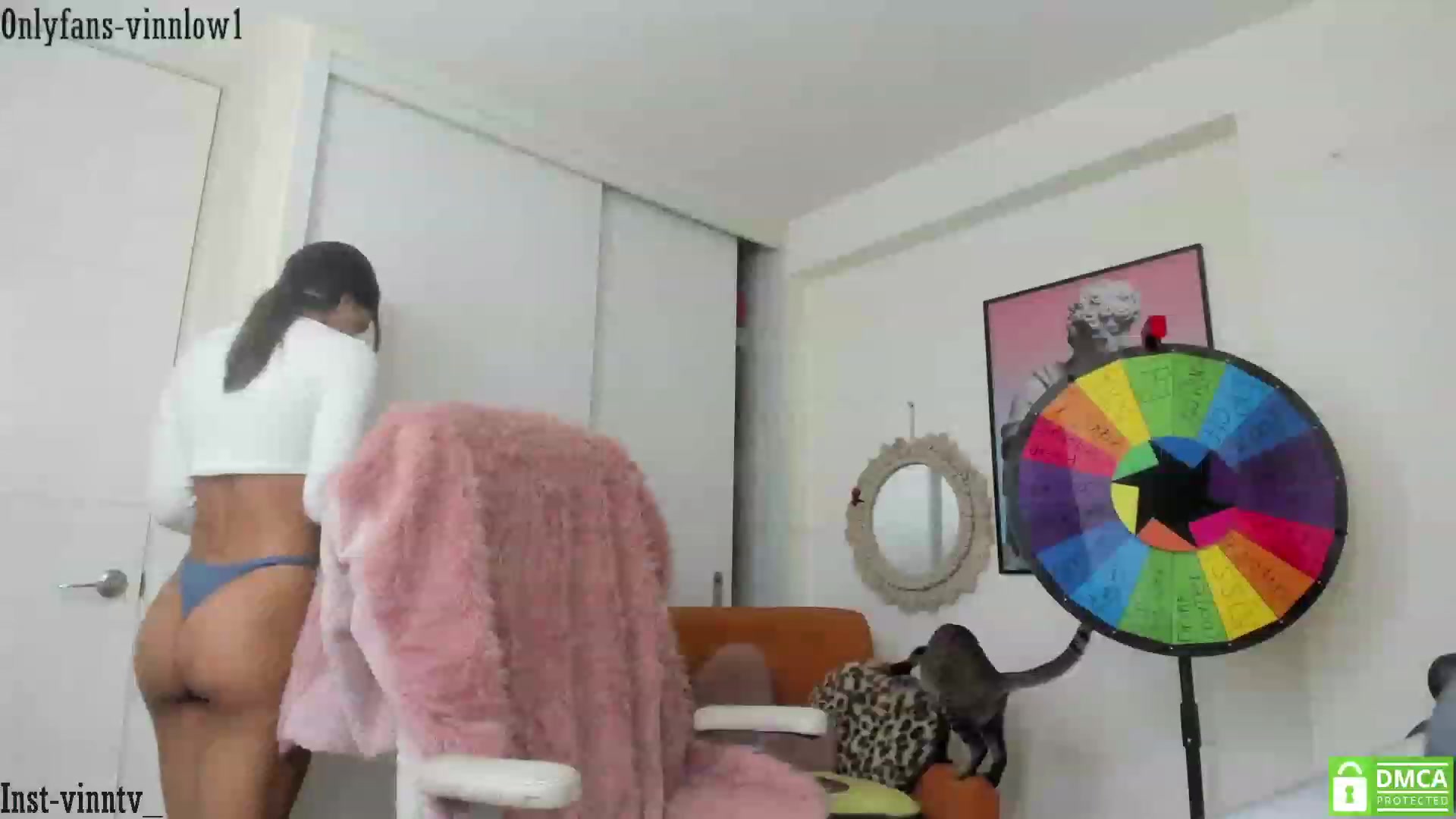 Gallery image thumbnail from Vinnlow's myfreecams stream on, 03/20/2023, 02:29 image 19 of 20