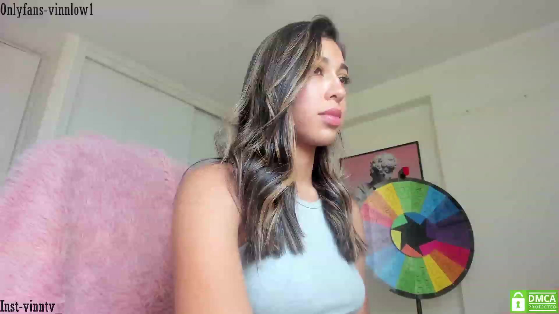 Gallery image thumbnail from Vinnlow's myfreecams stream on, 03/20/2023, 19:09 image 6 of 20