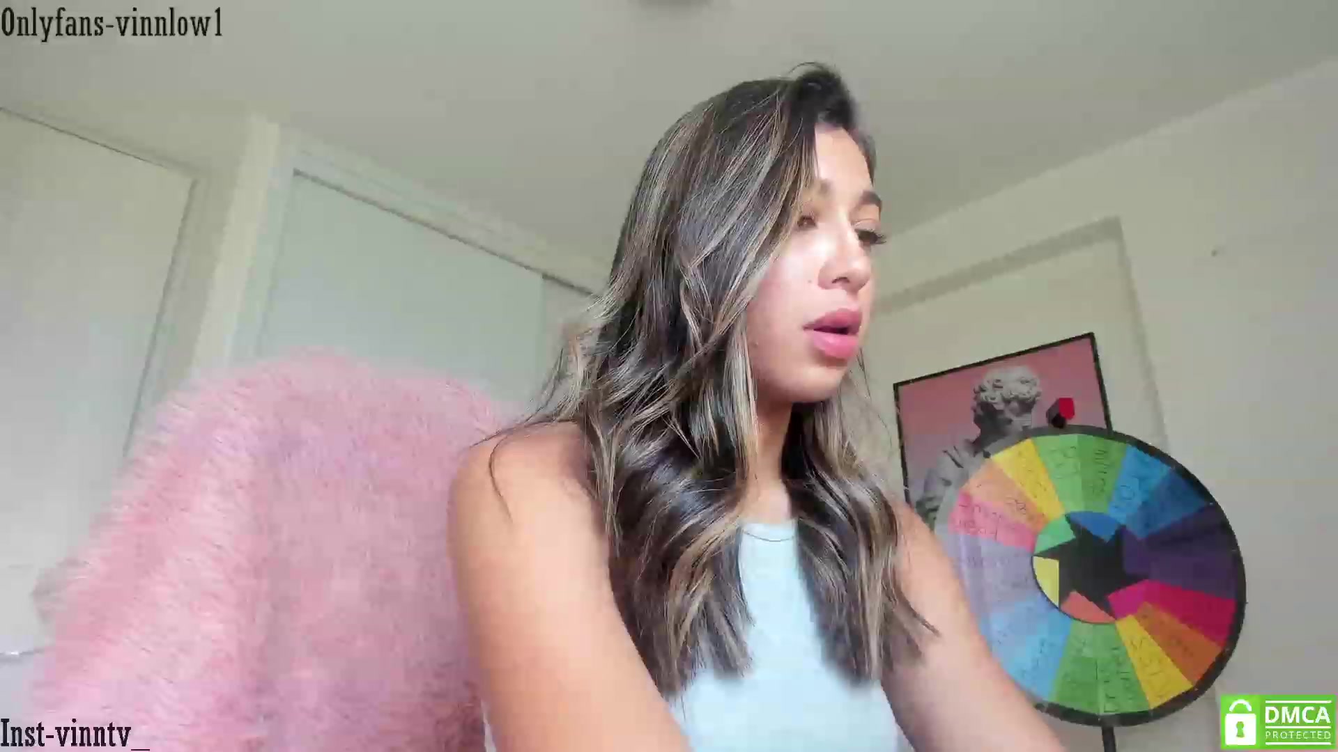 Gallery image thumbnail from Vinnlow's myfreecams stream on, 03/20/2023, 19:09 image 5 of 20
