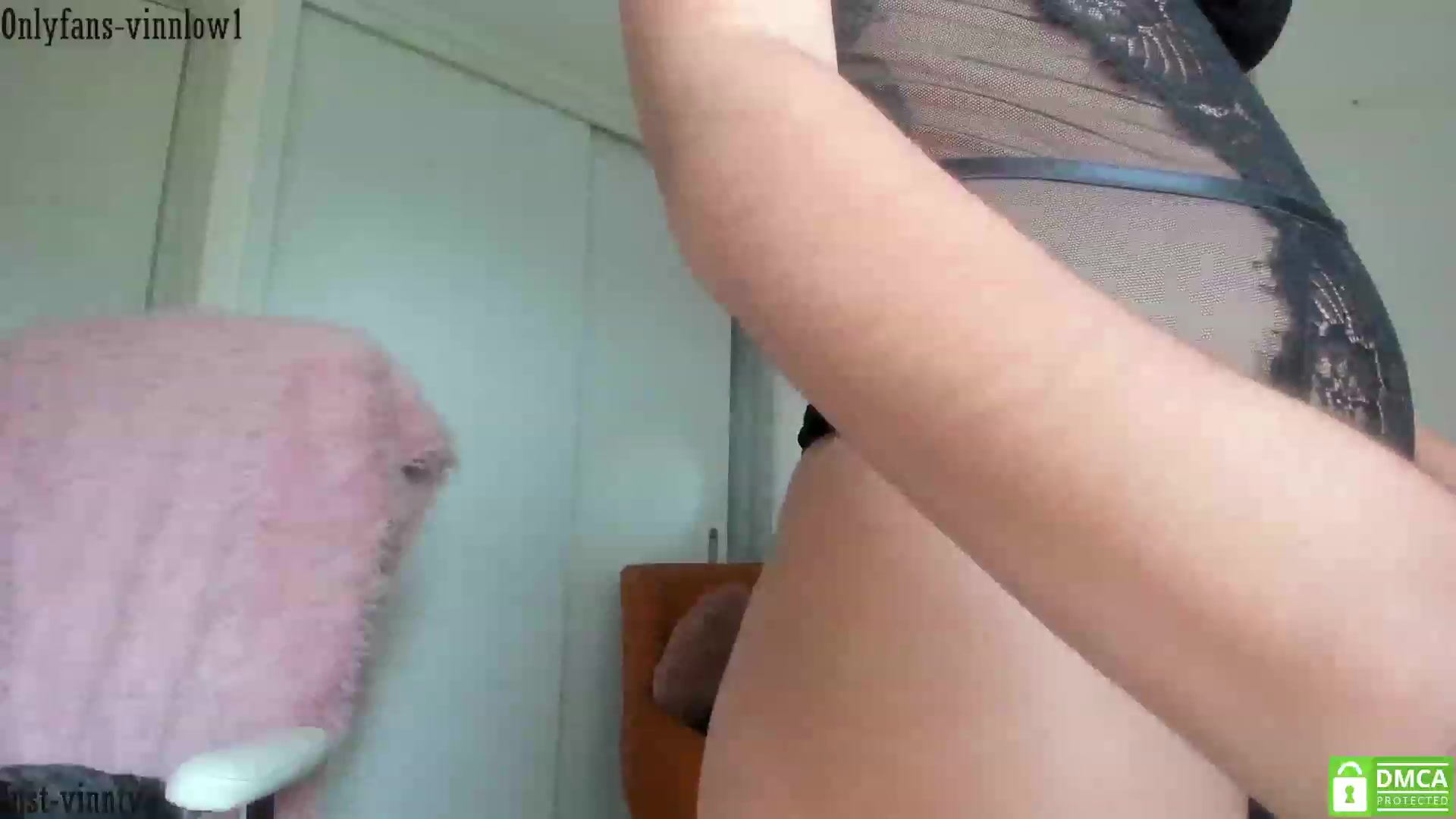 Gallery image thumbnail from Vinnlow's myfreecams stream on, 03/20/2023, 22:16 image 14 of 20