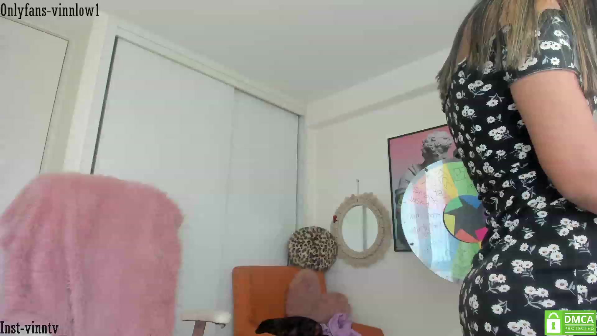 Gallery image thumbnail from Vinnlow's myfreecams stream on, 03/21/2023, 20:22 image 12 of 20