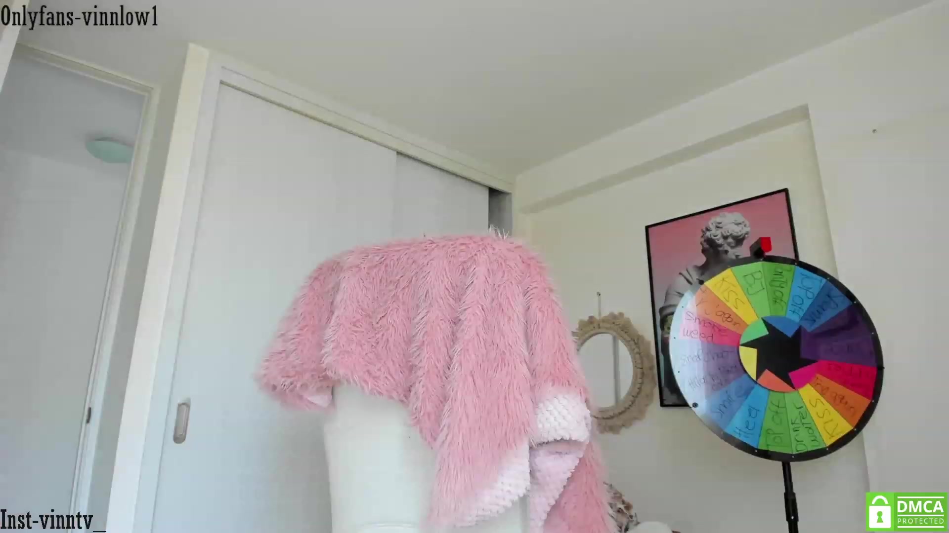 Gallery image thumbnail from Vinnlow's myfreecams stream on, 03/23/2023, 20:49 image 5 of 20