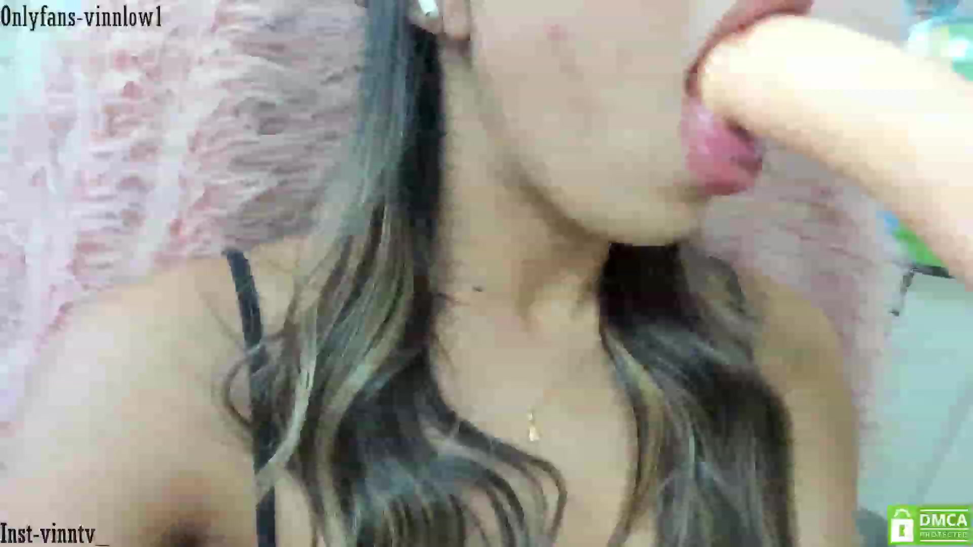 Gallery image thumbnail from Vinnlow's myfreecams stream on, 04/02/2023, 23:54 image 11 of 20