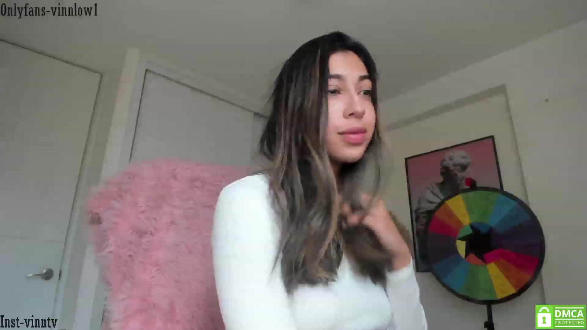 Gallery image thumbnail from Vinnlow's myfreecams stream on, 04/07/2023, 22:40 image 20 of 20