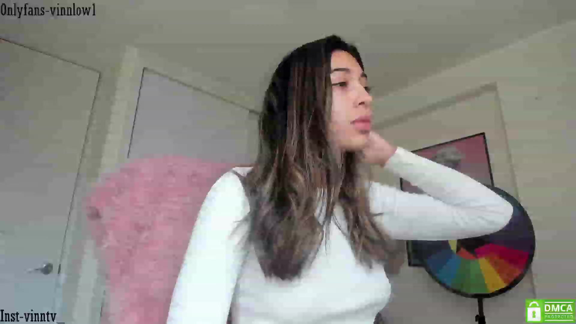 Gallery image thumbnail from Vinnlow's myfreecams stream on, 04/07/2023, 22:40 image 19 of 20