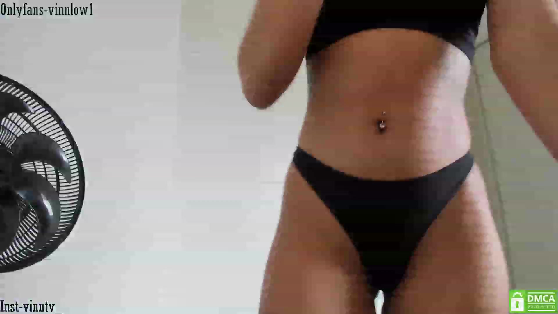 Gallery image thumbnail from Vinnlow's myfreecams stream on, 04/08/2023, 21:53 image 2 of 20