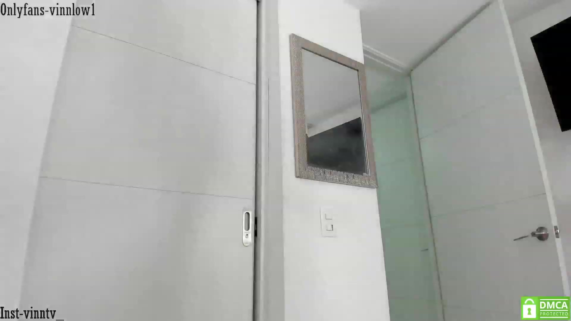 Gallery image thumbnail from Vinnlow's myfreecams stream on, 04/10/2023, 02:20 image 14 of 20