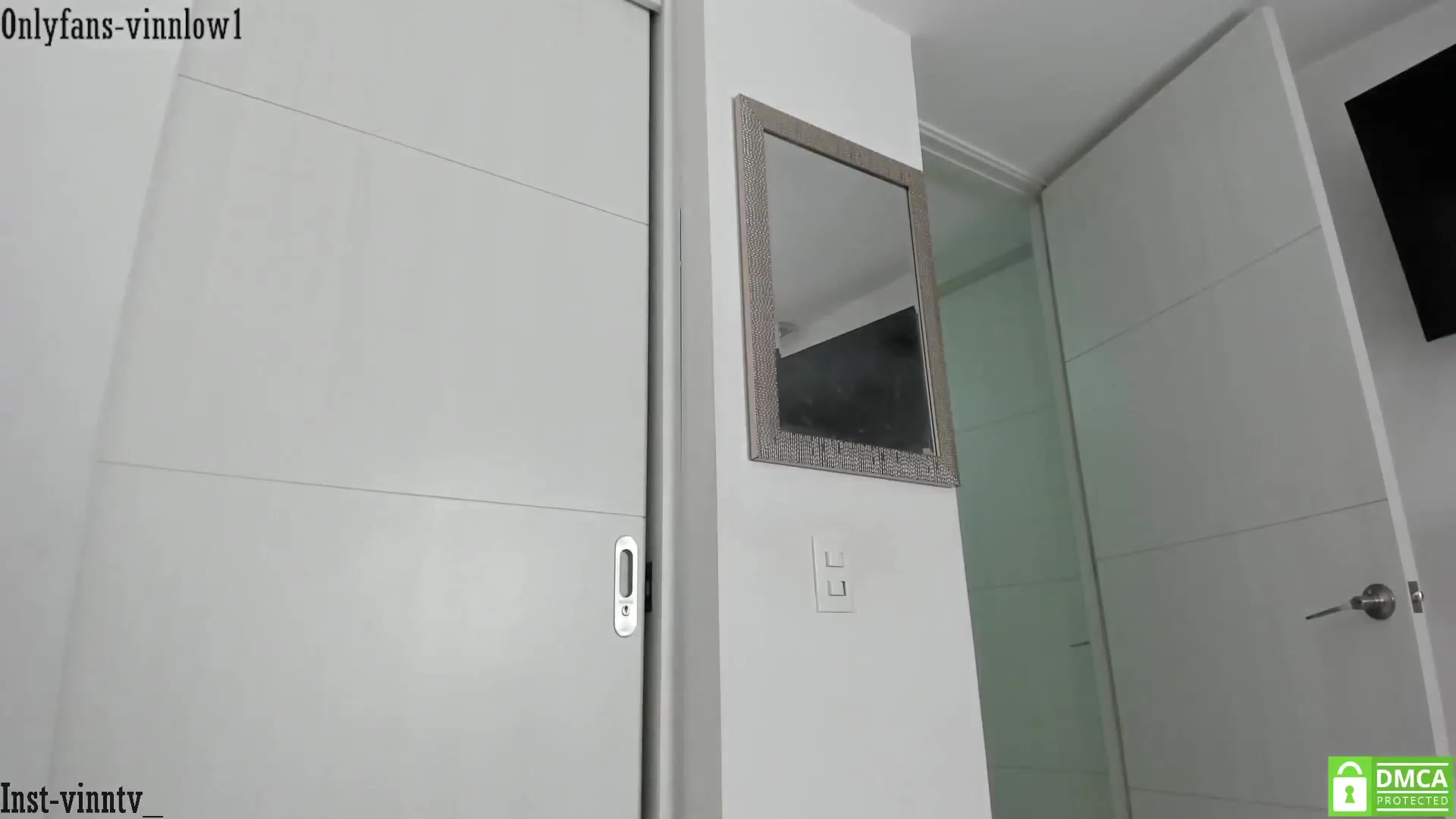 Gallery image thumbnail from Vinnlow's myfreecams stream on, 04/10/2023, 02:20 image 18 of 20