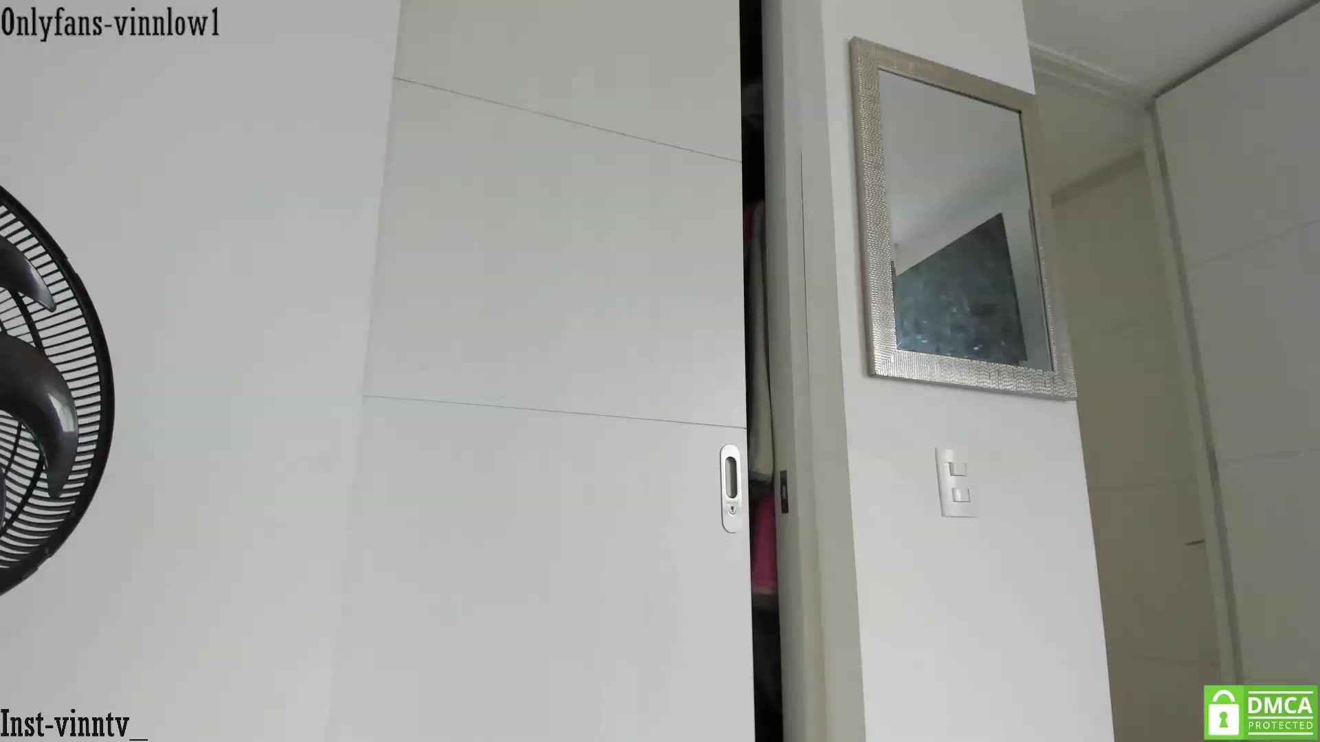 Gallery image thumbnail from Vinnlow's myfreecams stream on, 04/16/2023, 21:09 image 13 of 20