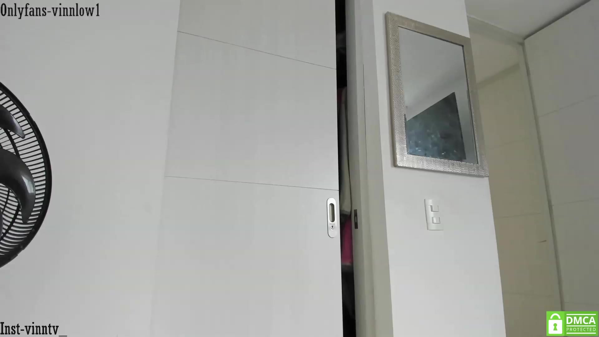 Gallery image thumbnail from Vinnlow's myfreecams stream on, 04/16/2023, 21:09 image 14 of 20