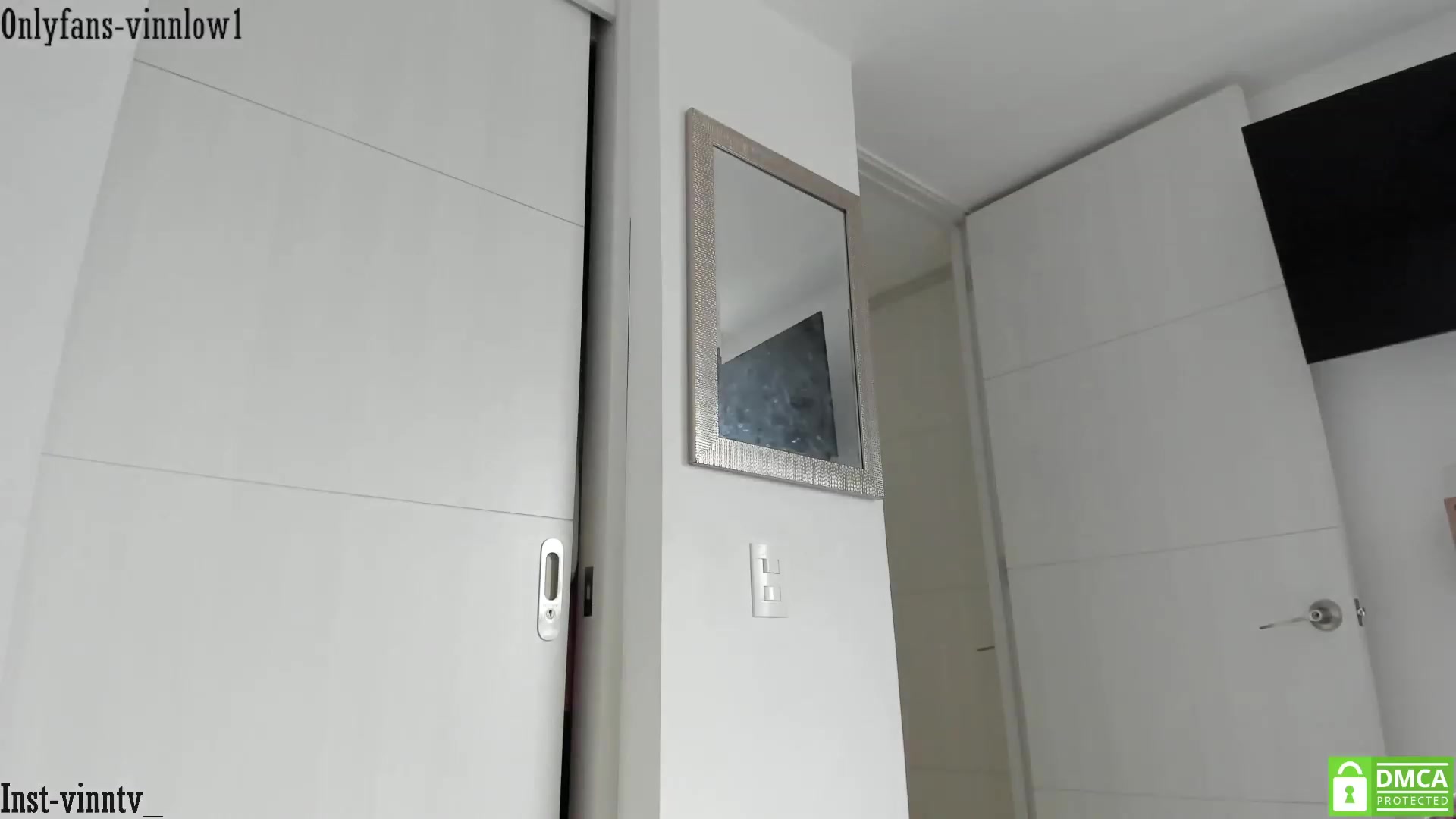 Gallery image thumbnail from Vinnlow's myfreecams stream on, 04/16/2023, 22:05 image 12 of 20