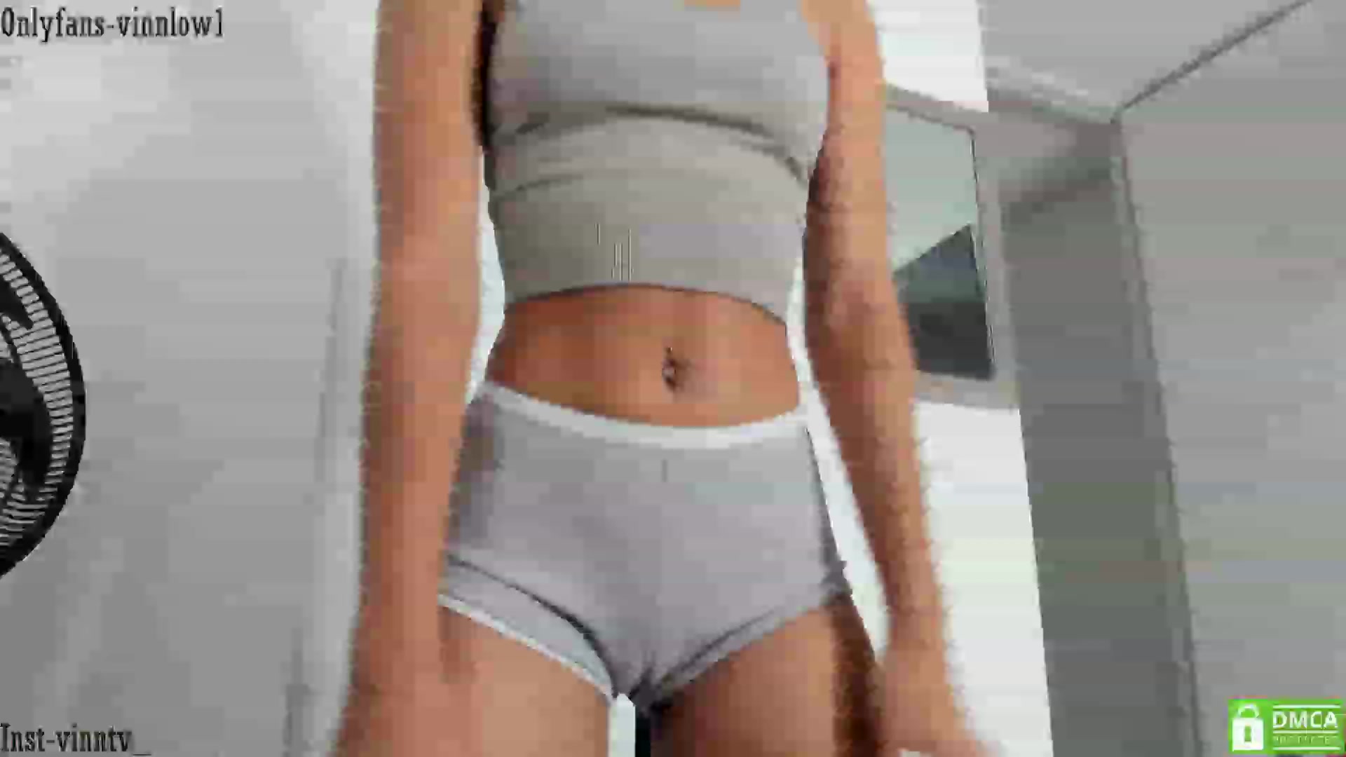 Gallery image thumbnail from Vinnlow's myfreecams stream on, 04/17/2023, 24:16 image 18 of 20