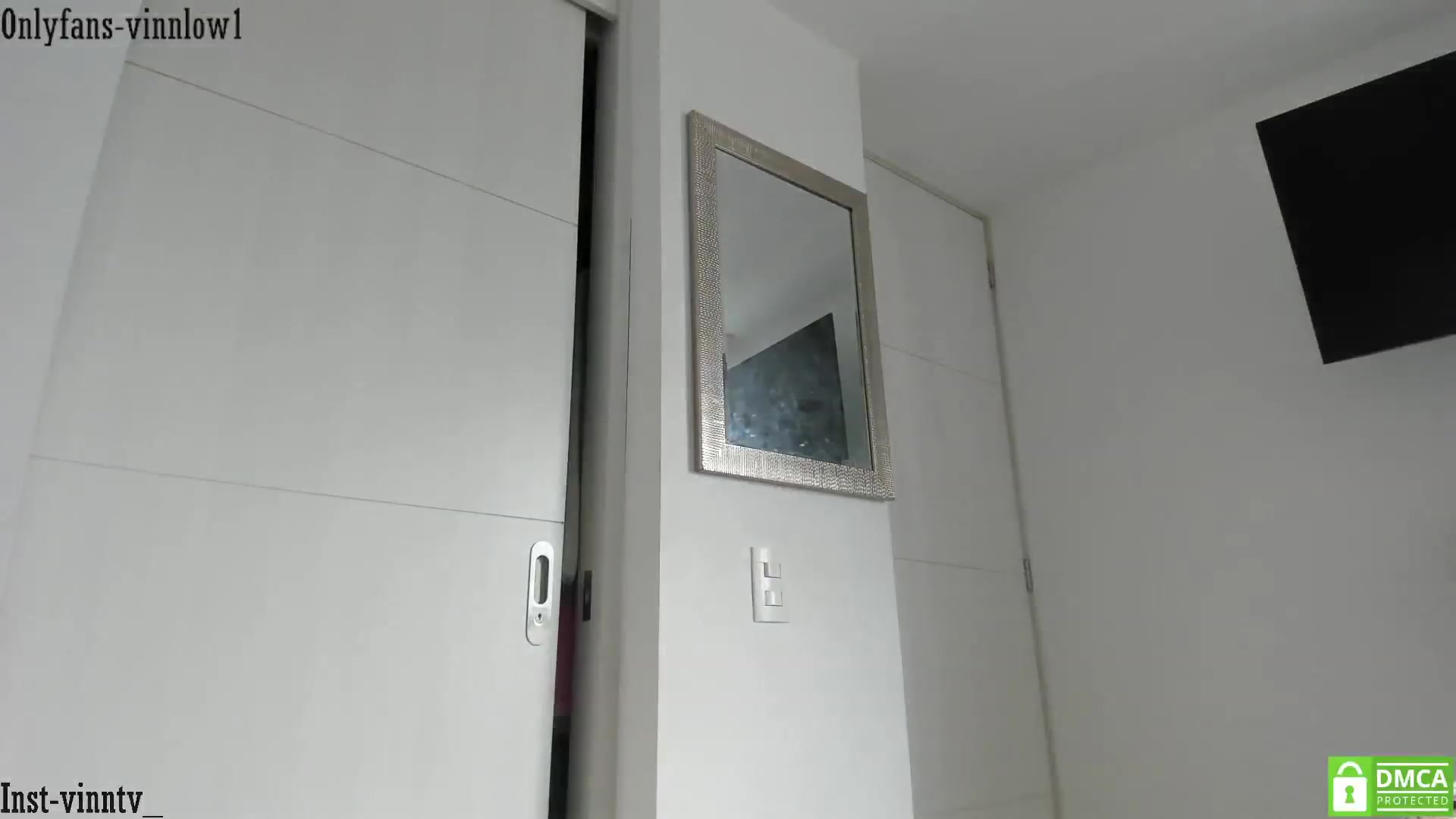 Gallery image thumbnail from Vinnlow's myfreecams stream on, 04/17/2023, 21:55 image 2 of 20