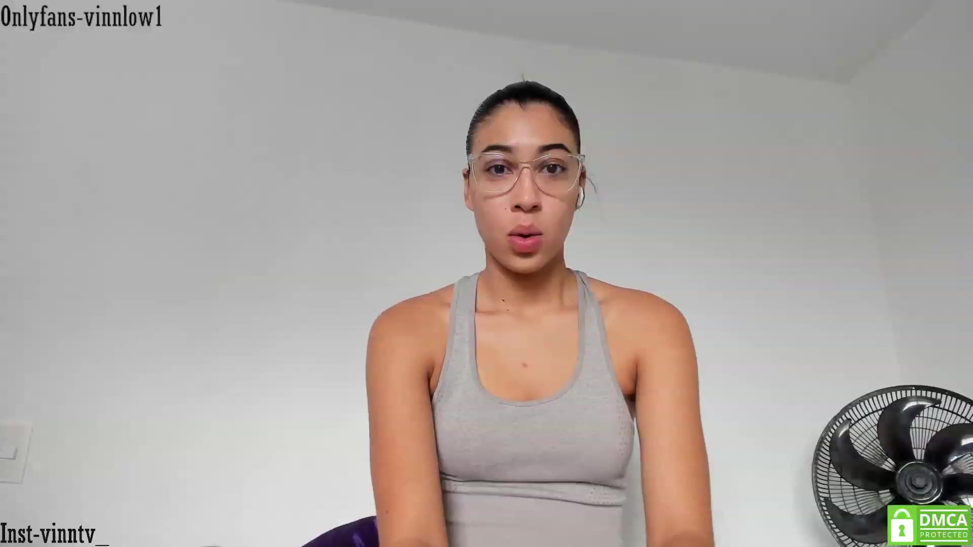Gallery image thumbnail from Vinnlow's myfreecams stream on, 04/17/2023, 21:55 image 19 of 20