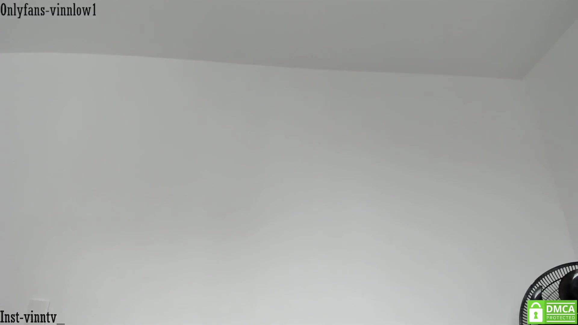 Gallery image thumbnail from Vinnlow's myfreecams stream on, 04/17/2023, 22:19 image 10 of 20