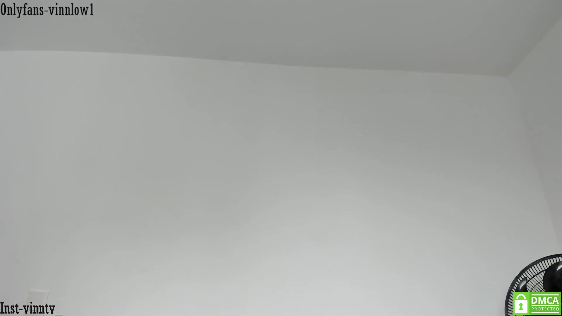 Gallery image thumbnail from Vinnlow's myfreecams stream on, 04/17/2023, 22:19 image 7 of 20
