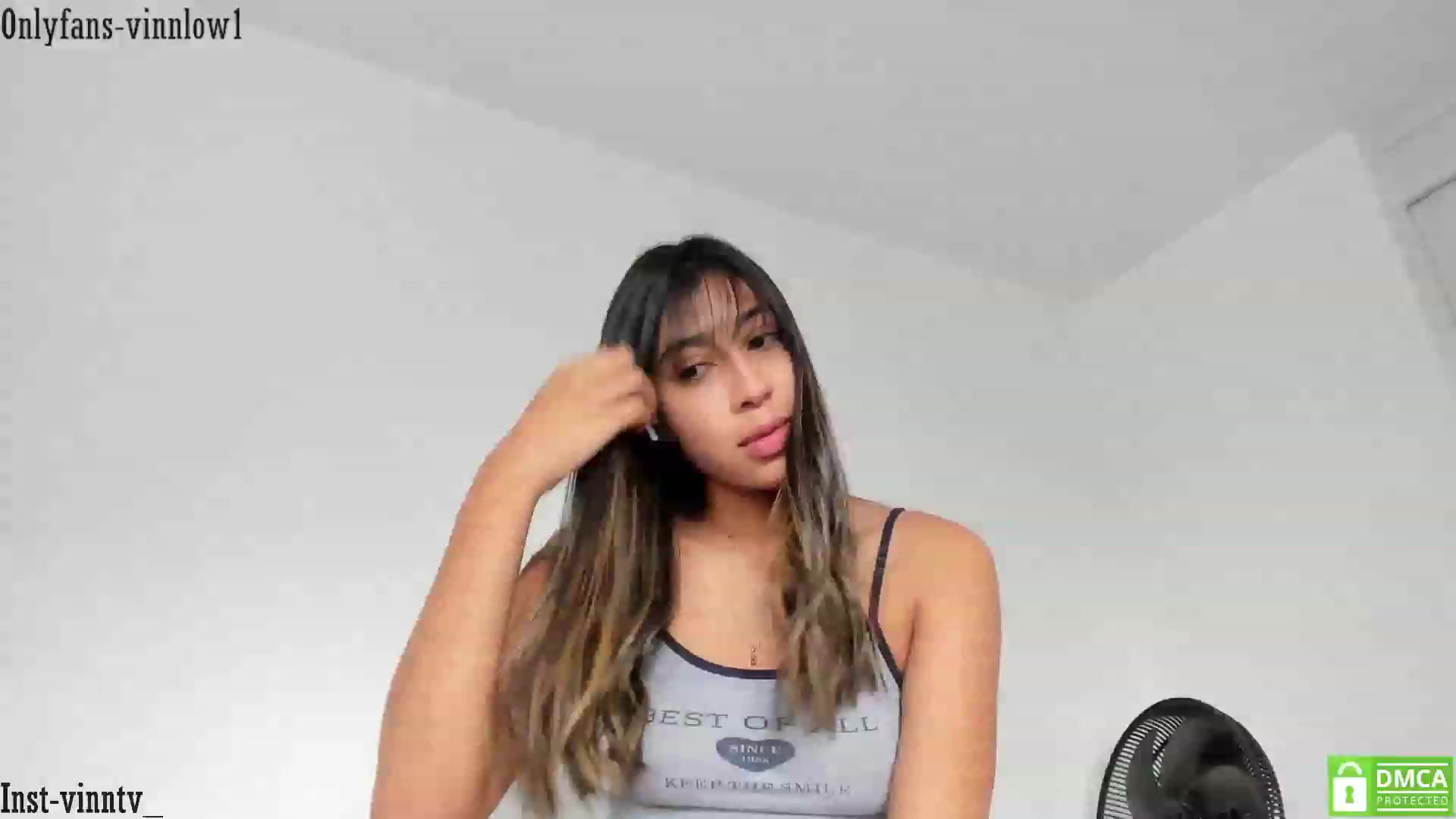 Gallery image thumbnail from Vinnlow's myfreecams stream on, 04/20/2023, 21:09 image 17 of 20