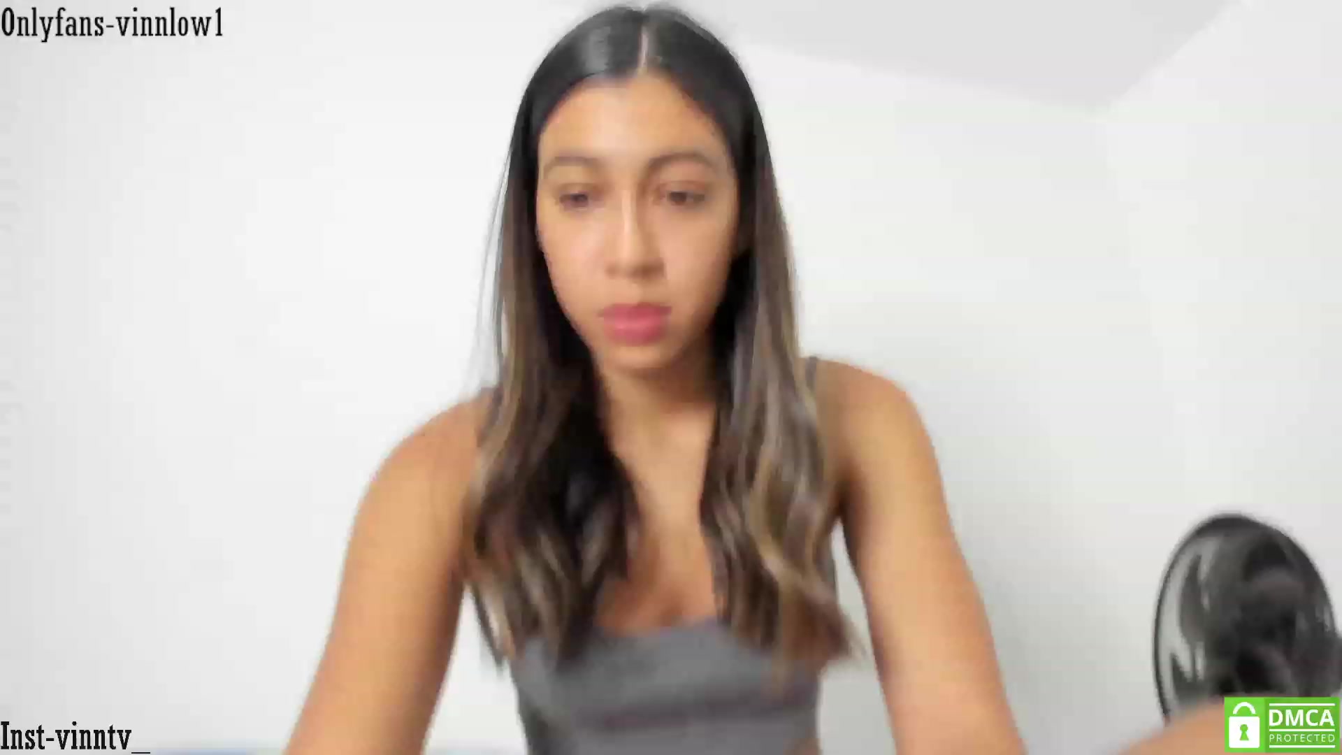 Gallery image thumbnail from Vinnlow's myfreecams stream on, 04/23/2023, 24:23 image 15 of 20
