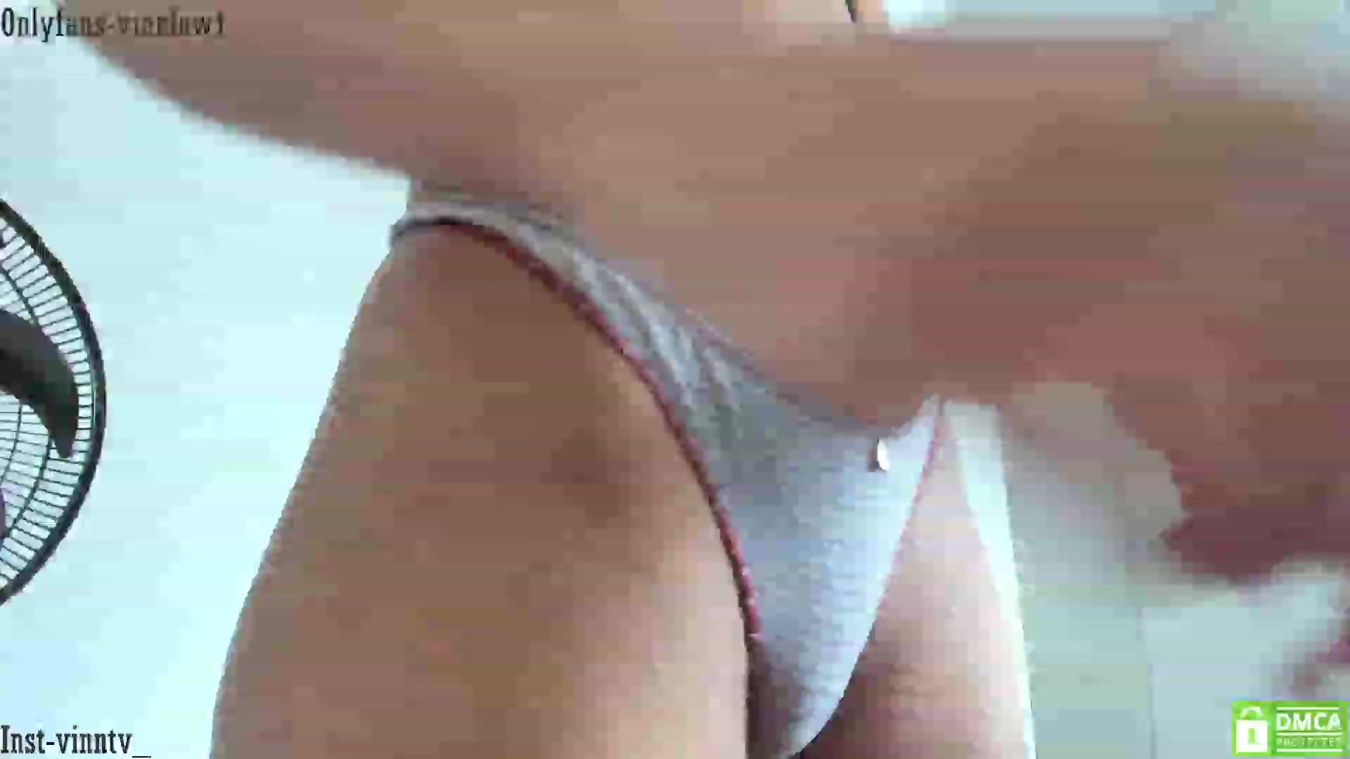 Gallery image thumbnail from Vinnlow's myfreecams stream on, 05/17/2023, 16:43 image 5 of 20