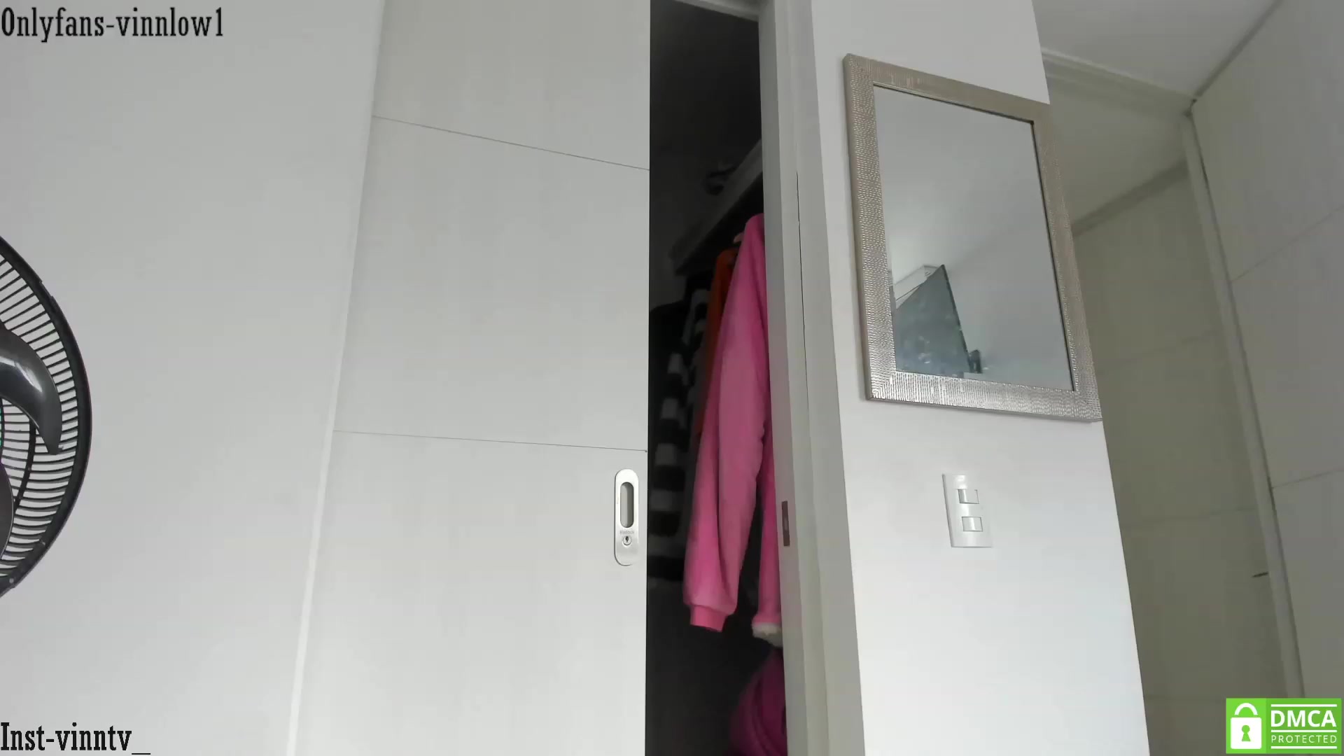 Gallery image thumbnail from Vinnlow's myfreecams stream on, 06/01/2023, 13:59 image 18 of 20