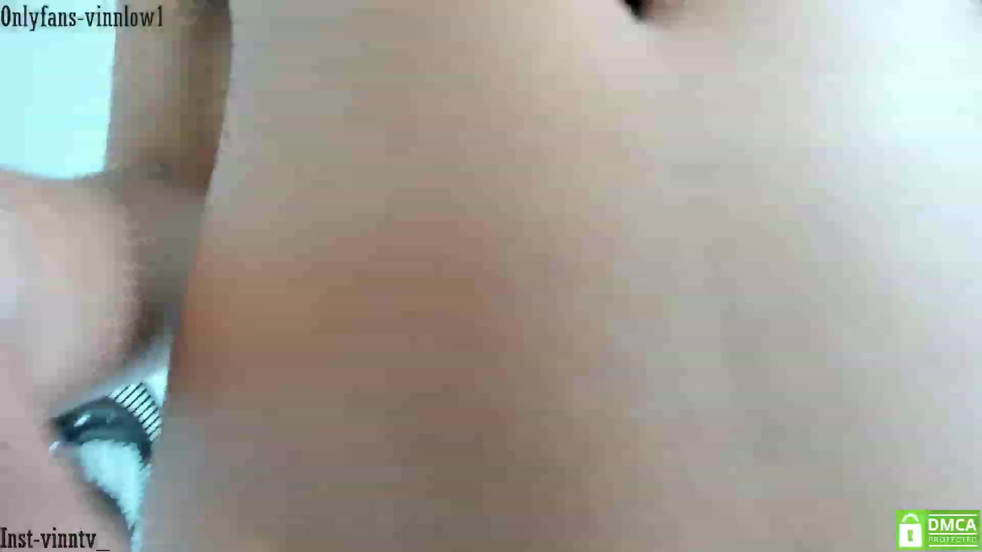 Gallery image thumbnail from Vinnlow's myfreecams stream on, 06/01/2023, 15:44 image 12 of 20