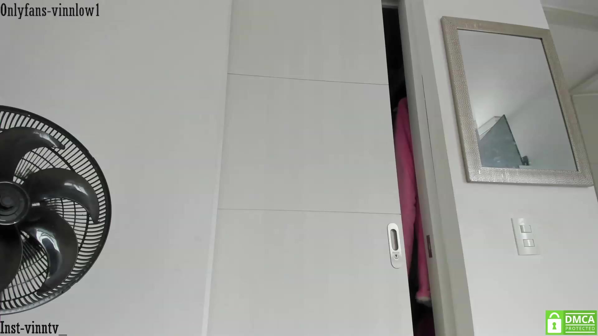 Gallery image thumbnail from Vinnlow's myfreecams stream on, 06/01/2023, 15:44 image 17 of 20