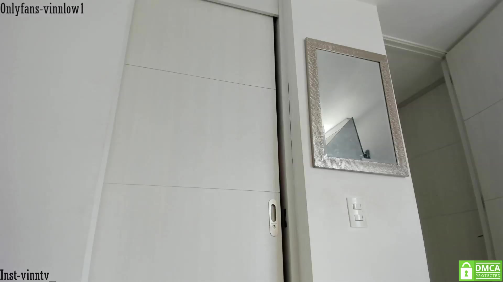 Gallery image thumbnail from Vinnlow's myfreecams stream on, 06/03/2023, 15:29 image 4 of 20