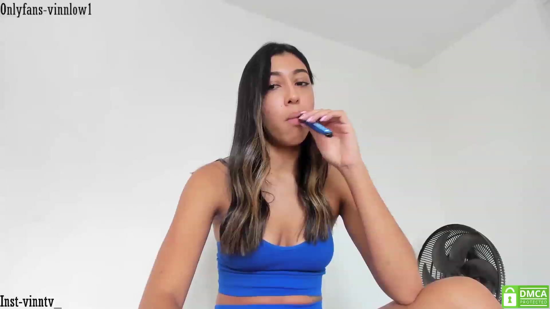 Gallery image thumbnail from Vinnlow's myfreecams stream on, 06/04/2023, 15:54 image 8 of 20