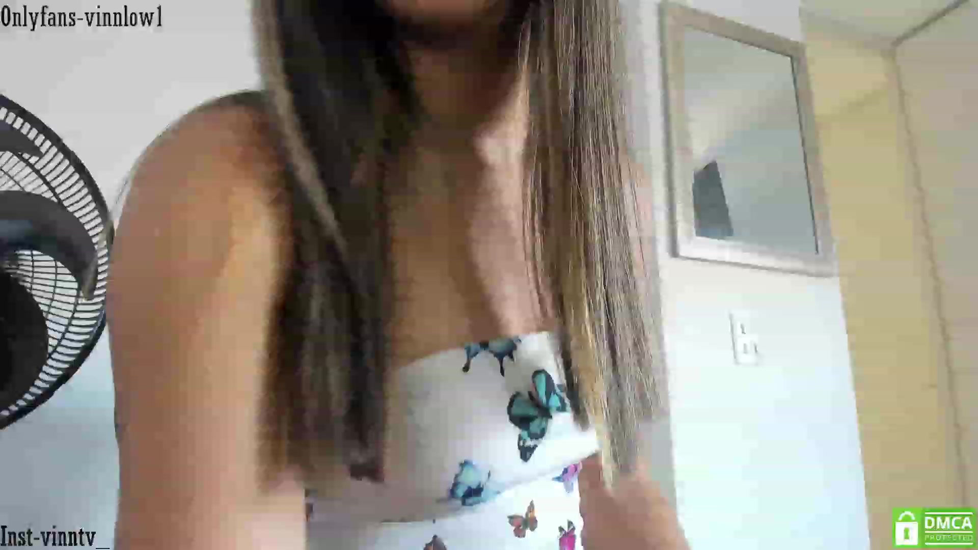 Gallery image thumbnail from Vinnlow's myfreecams stream on, 06/06/2023, 21:40 image 19 of 20