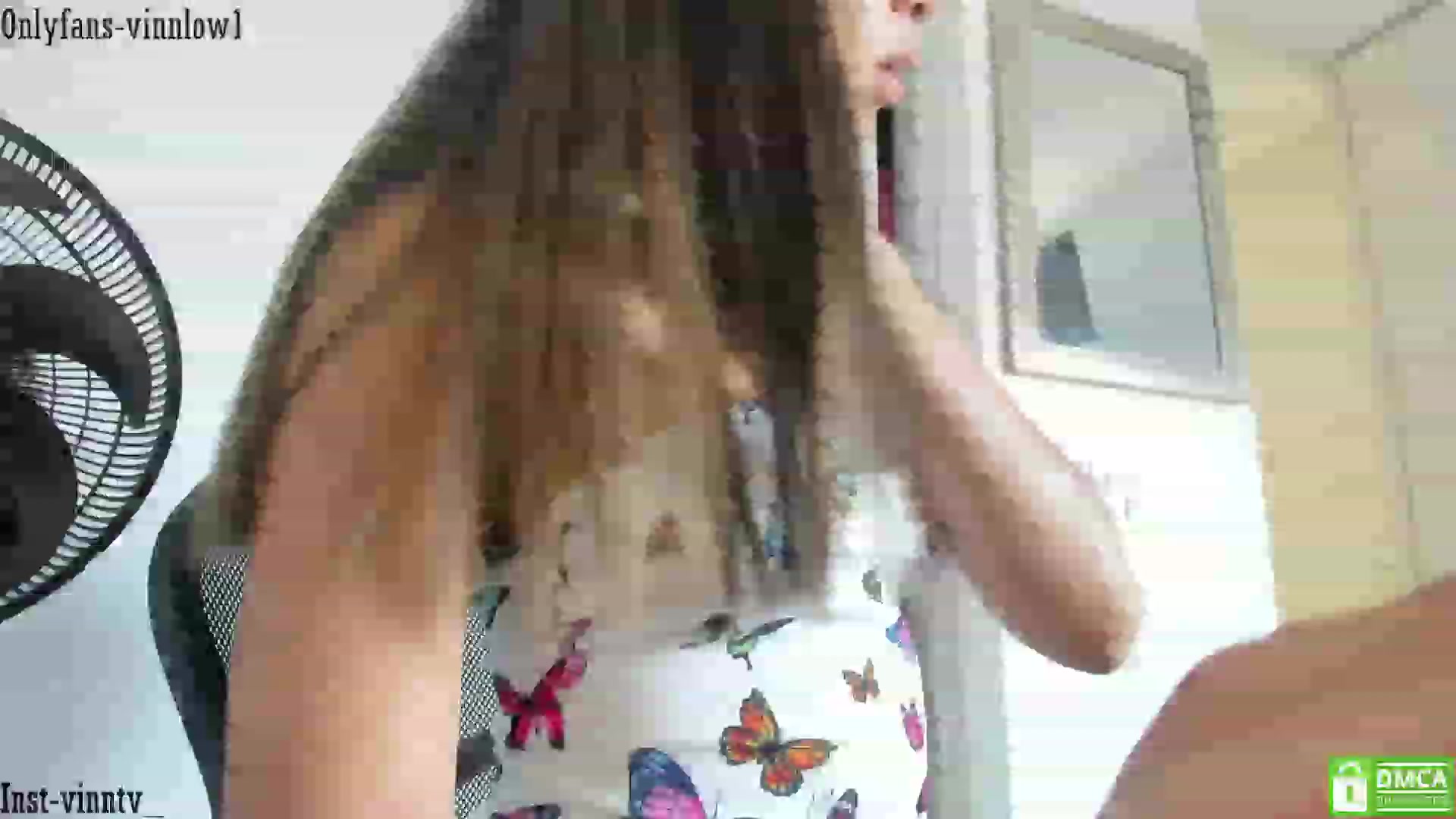 Gallery image thumbnail from Vinnlow's myfreecams stream on, 06/06/2023, 21:40 image 18 of 20