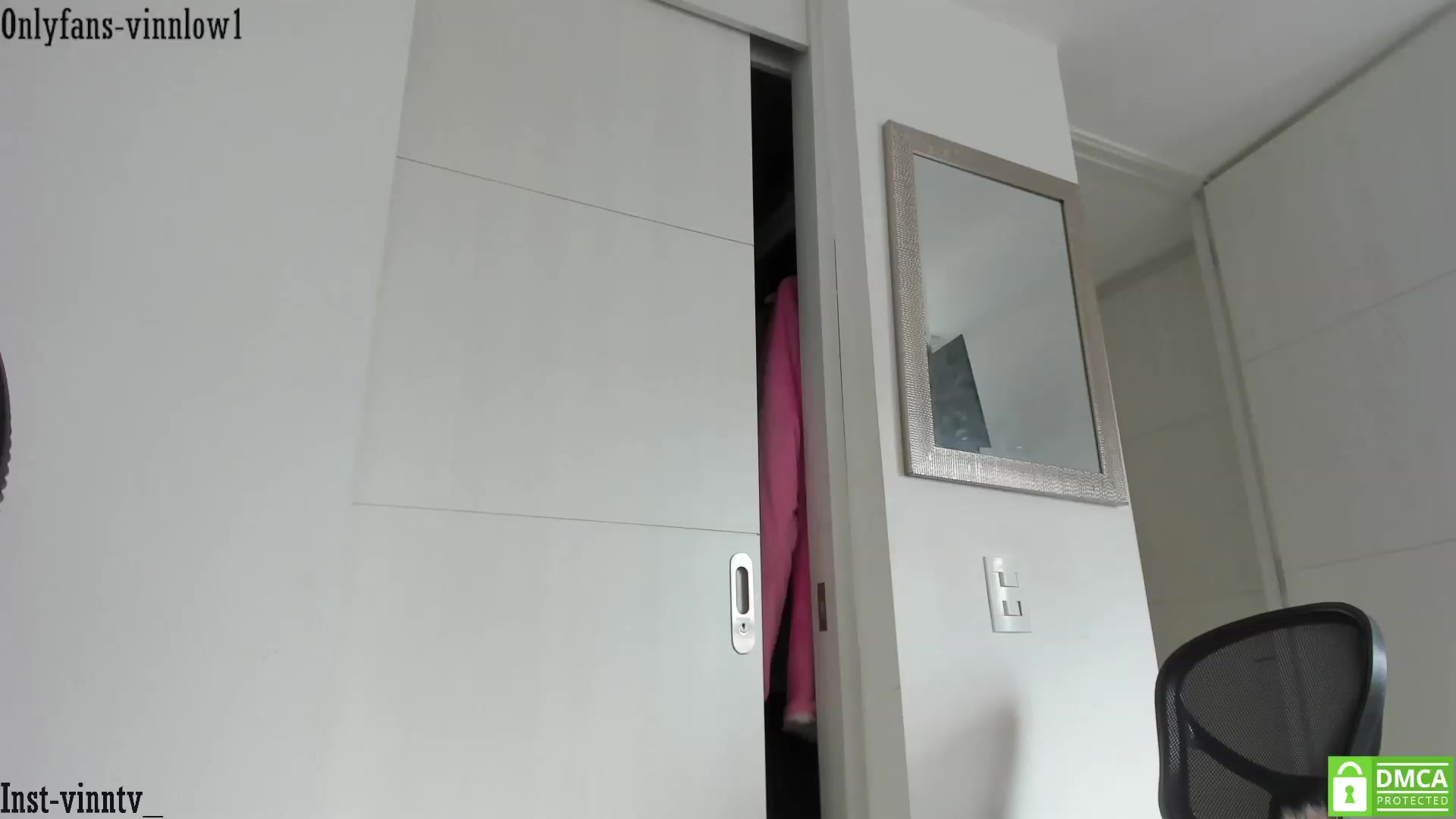 Gallery image thumbnail from Vinnlow's myfreecams stream on, 06/07/2023, 13:59 image 8 of 20