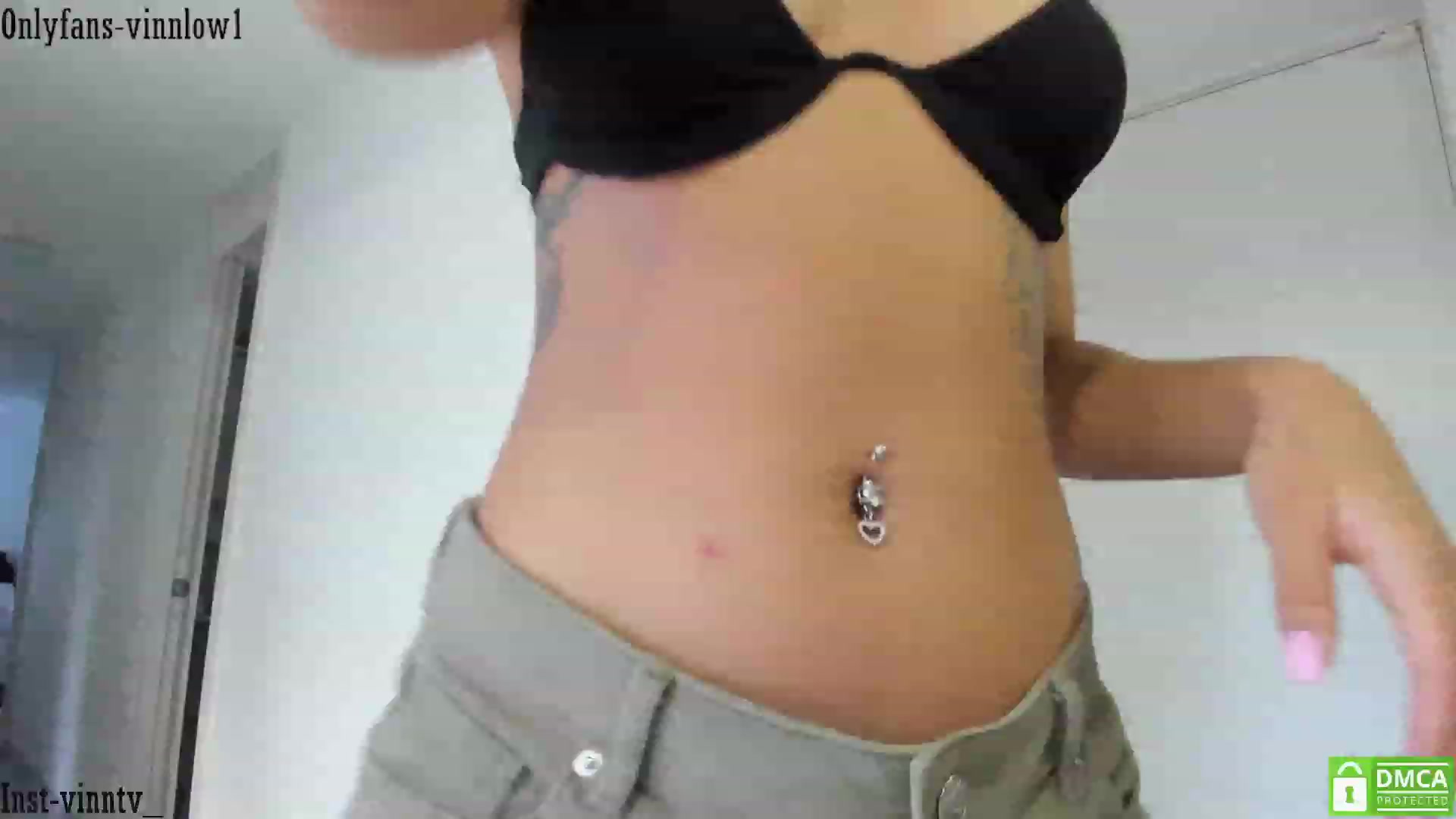 Gallery image thumbnail from Vinnlow's myfreecams stream on, 06/07/2023, 23:27 image 9 of 20