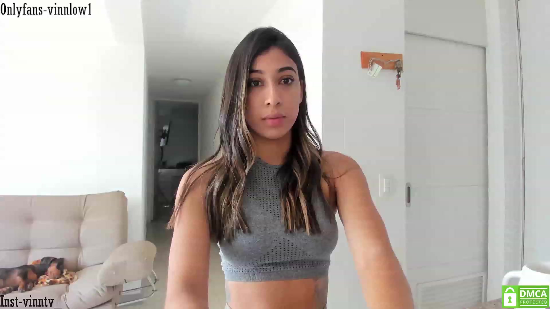Gallery image thumbnail from Vinnlow's myfreecams stream on, 06/09/2023, 17:39 image 11 of 20