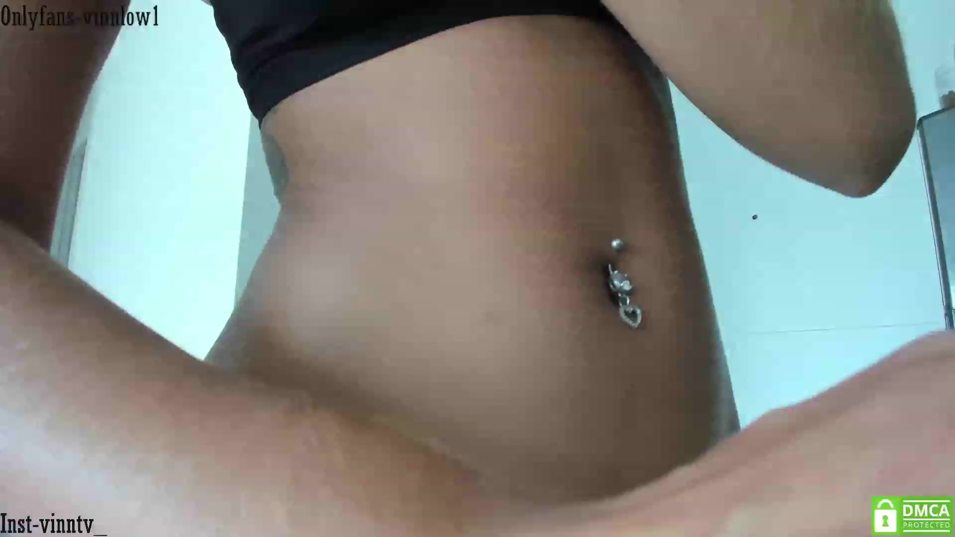 Gallery image thumbnail from Vinnlow's myfreecams stream on, 07/01/2023, 17:24 image 11 of 20