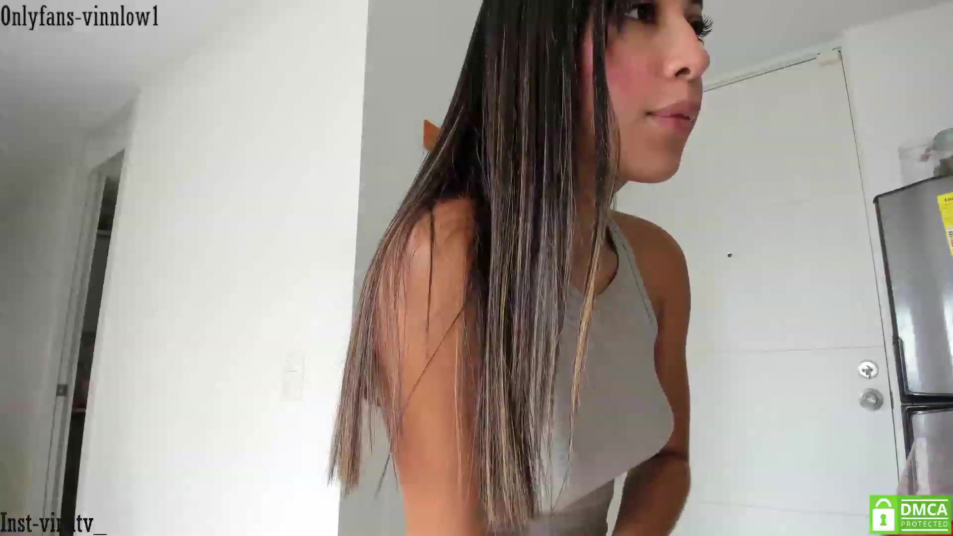 Gallery image thumbnail from Vinnlow's myfreecams stream on, 07/02/2023, 15:22 image 15 of 20