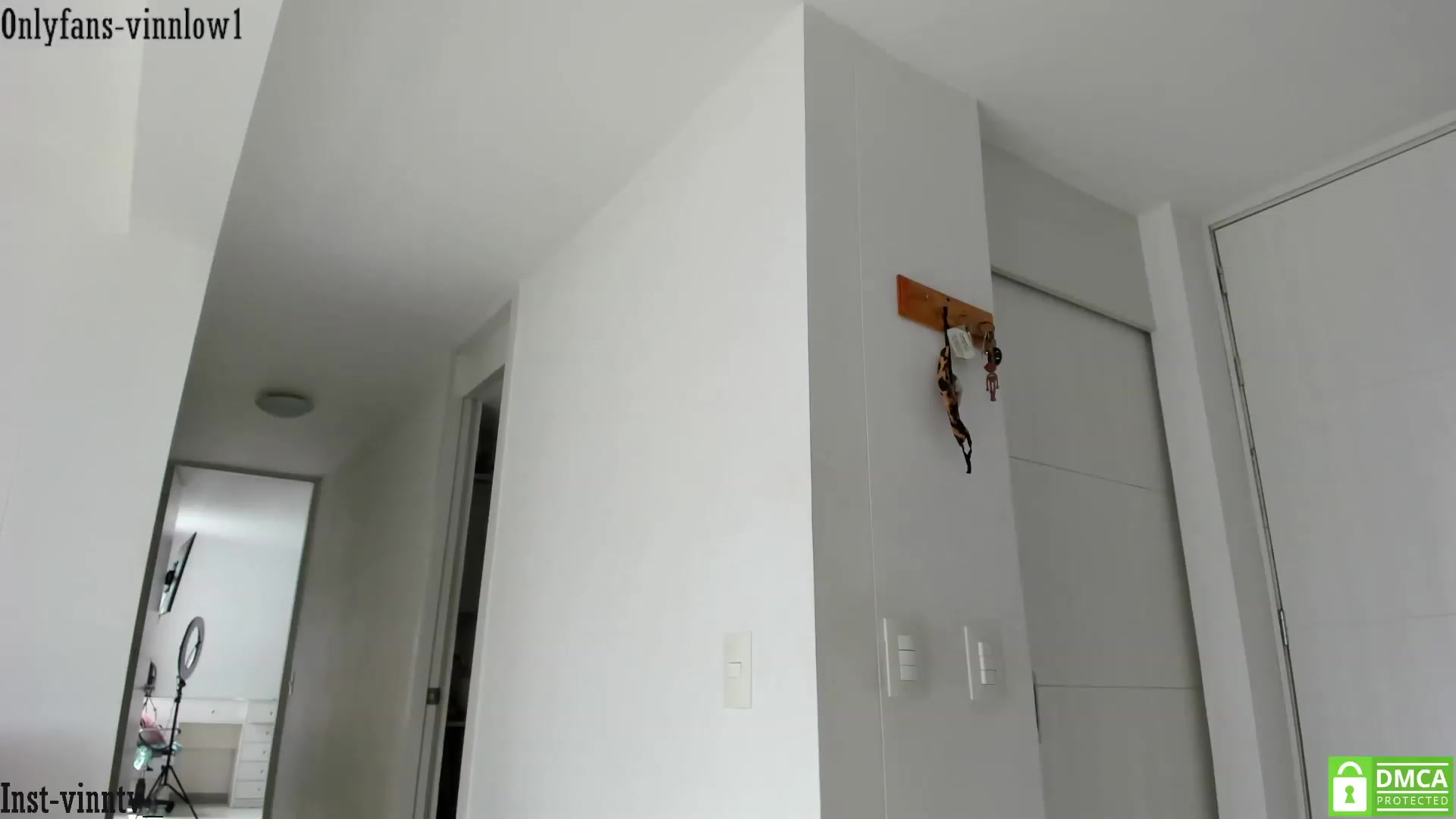 Gallery image thumbnail from Vinnlow's myfreecams stream on, 07/02/2023, 17:16 image 19 of 20