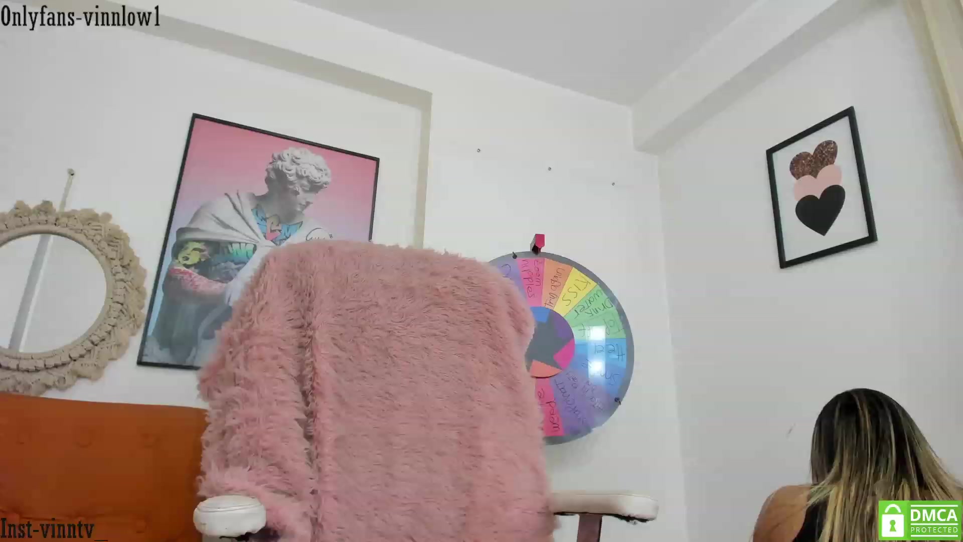 Gallery image thumbnail from Vinnlow's myfreecams stream on, 07/23/2023, 24:00 image 20 of 20