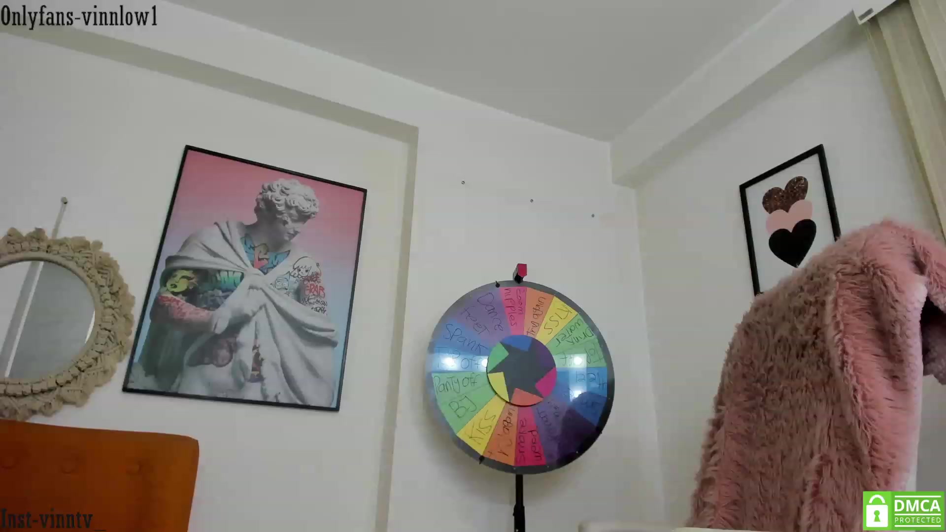 Gallery image thumbnail from Vinnlow's myfreecams stream on, 07/23/2023, 24:45 image 18 of 20