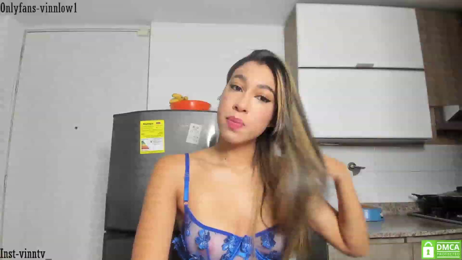 Gallery image thumbnail from Vinnlow's myfreecams stream on, 10/29/2023, 24:50 image 12 of 20