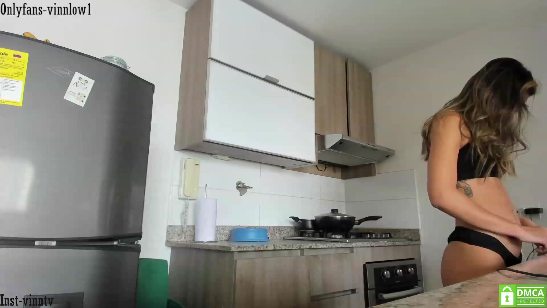 Gallery image thumbnail from Vinnlow's myfreecams stream on, 10/29/2023, 16:12 image 12 of 20