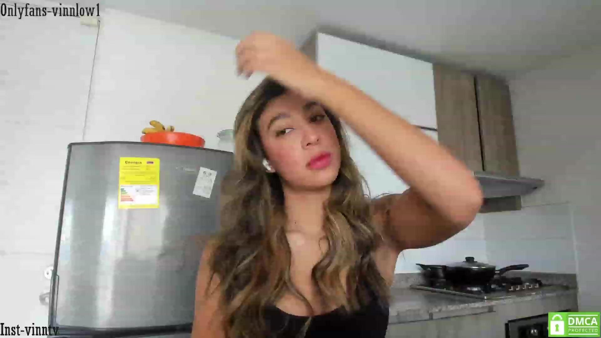 Gallery image thumbnail from Vinnlow's myfreecams stream on, 10/29/2023, 16:12 image 19 of 20