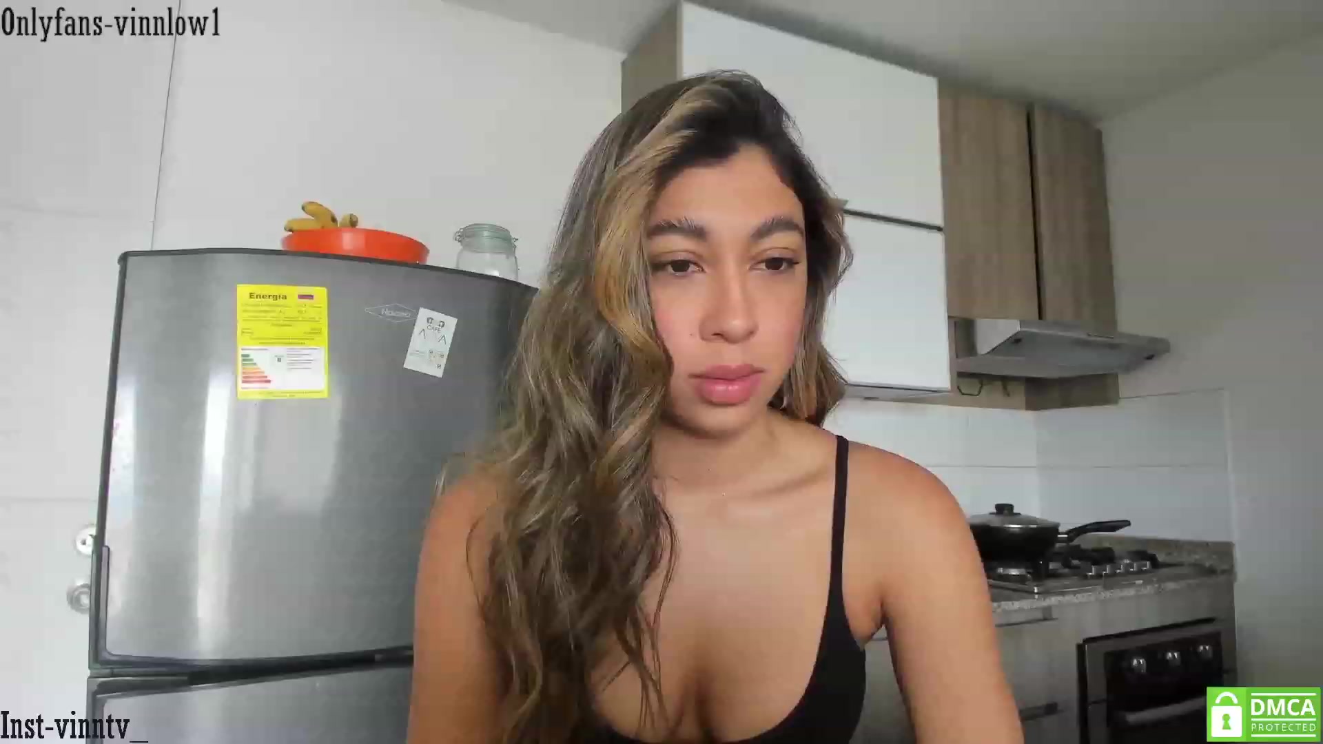 Gallery image thumbnail from Vinnlow's myfreecams stream on, 10/29/2023, 17:22 image 1 of 20