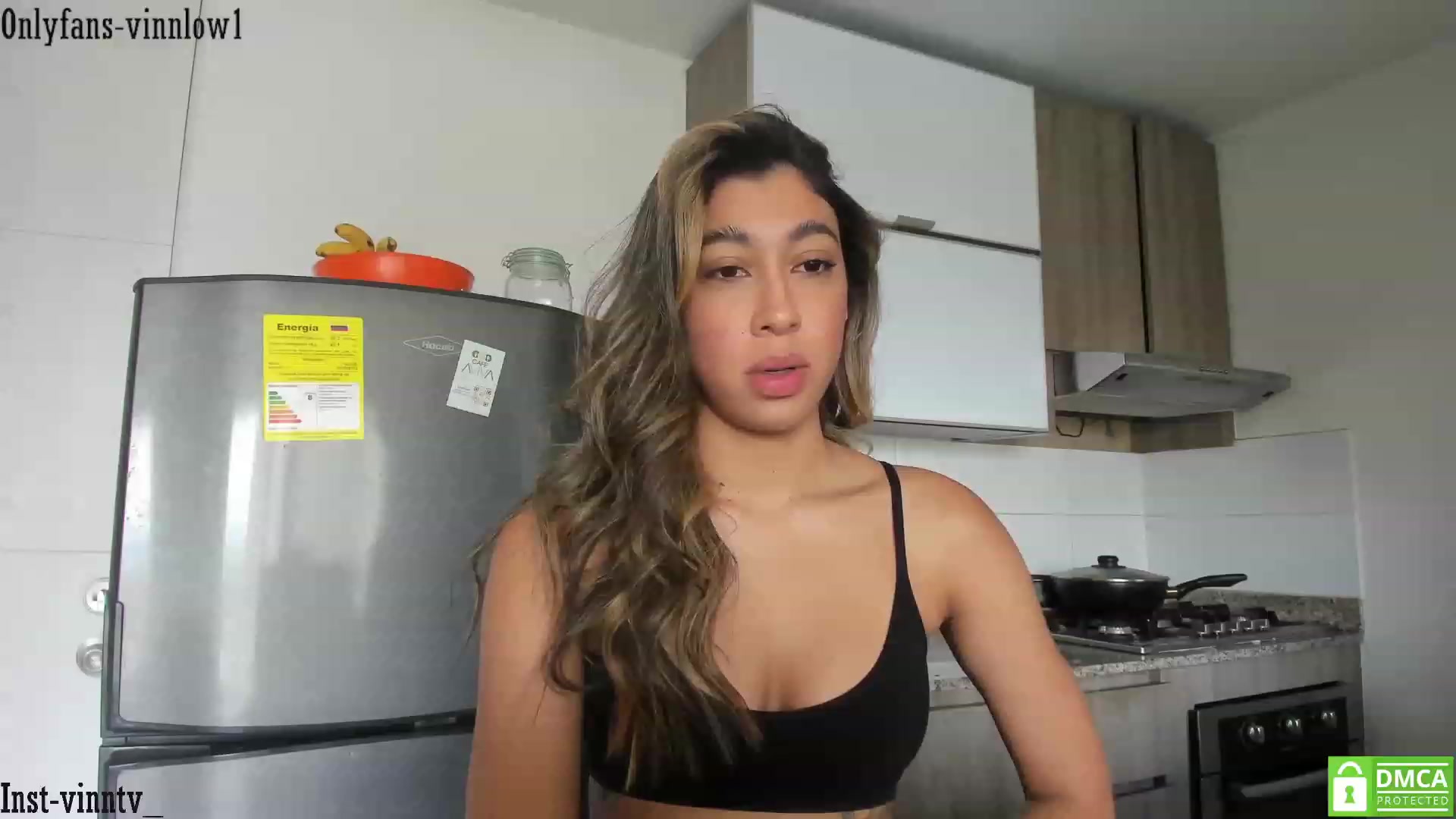Gallery image thumbnail from Vinnlow's myfreecams stream on, 10/29/2023, 17:22 image 20 of 20