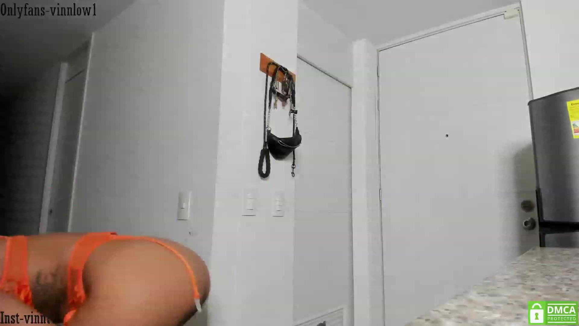 Gallery image thumbnail from Vinnlow's myfreecams stream on, 11/17/2023, 03:30 image 13 of 20