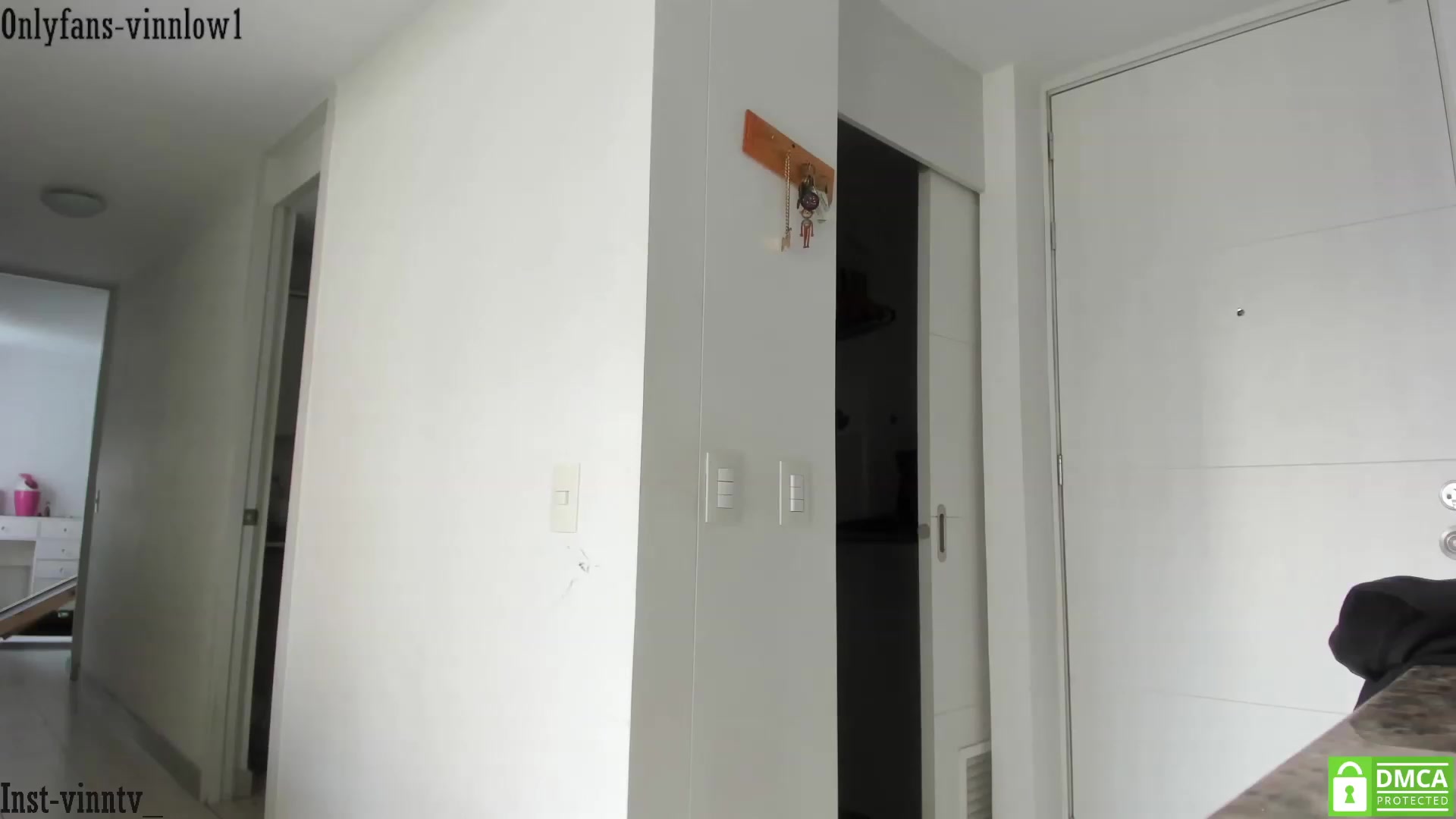 Gallery image thumbnail from Vinnlow's myfreecams stream on, 11/17/2023, 20:57 image 19 of 20