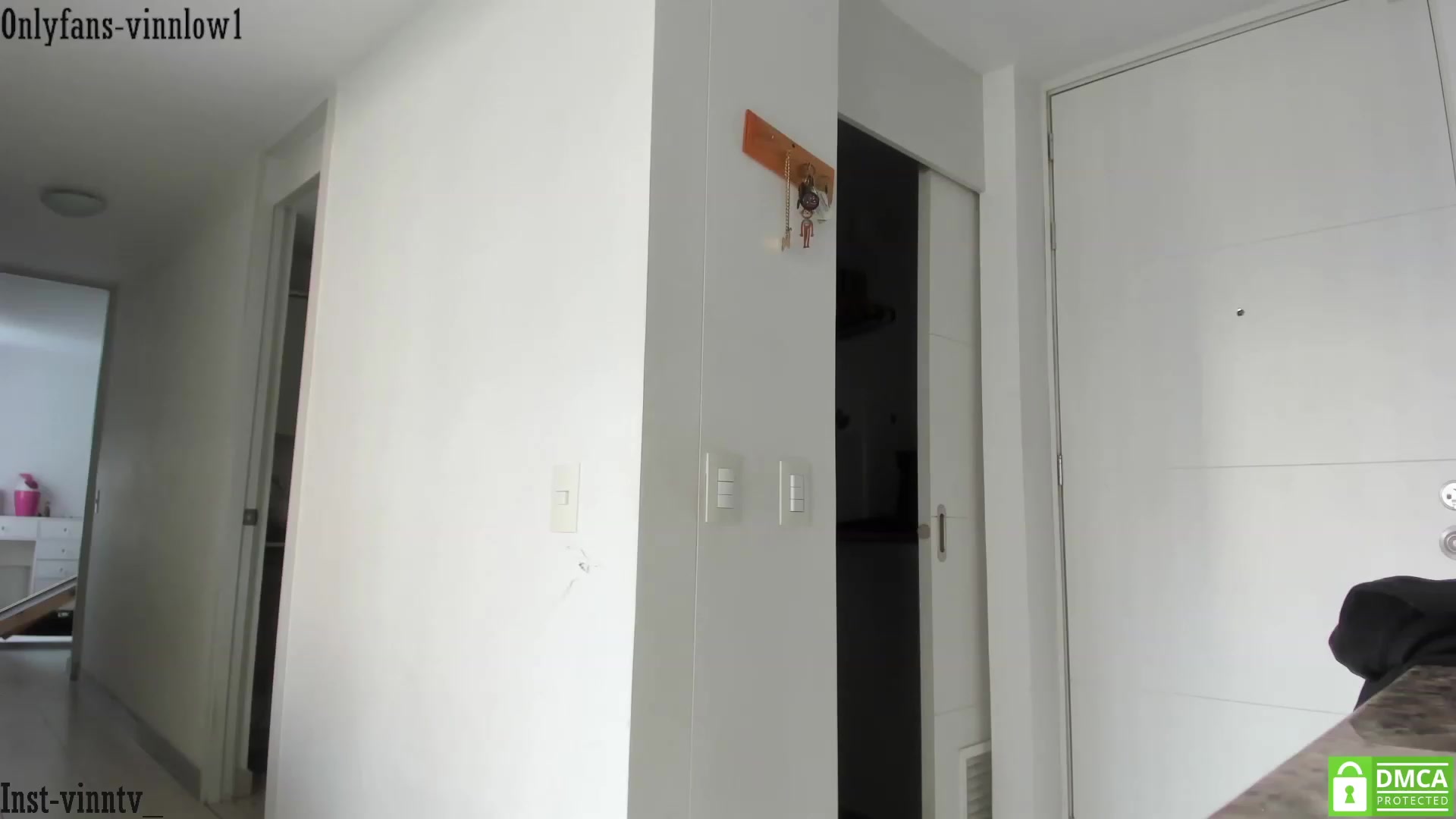 Gallery image thumbnail from Vinnlow's myfreecams stream on, 11/17/2023, 20:57 image 13 of 20