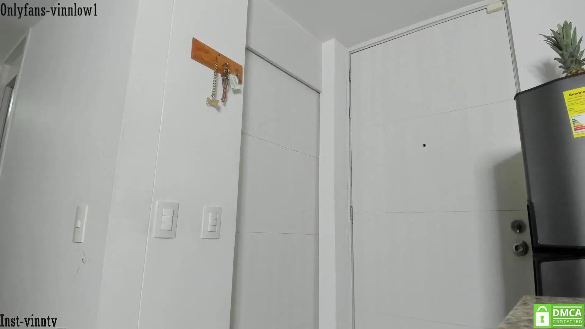 Gallery image thumbnail from Vinnlow's myfreecams stream on, 11/23/2023, 03:20 image 5 of 20