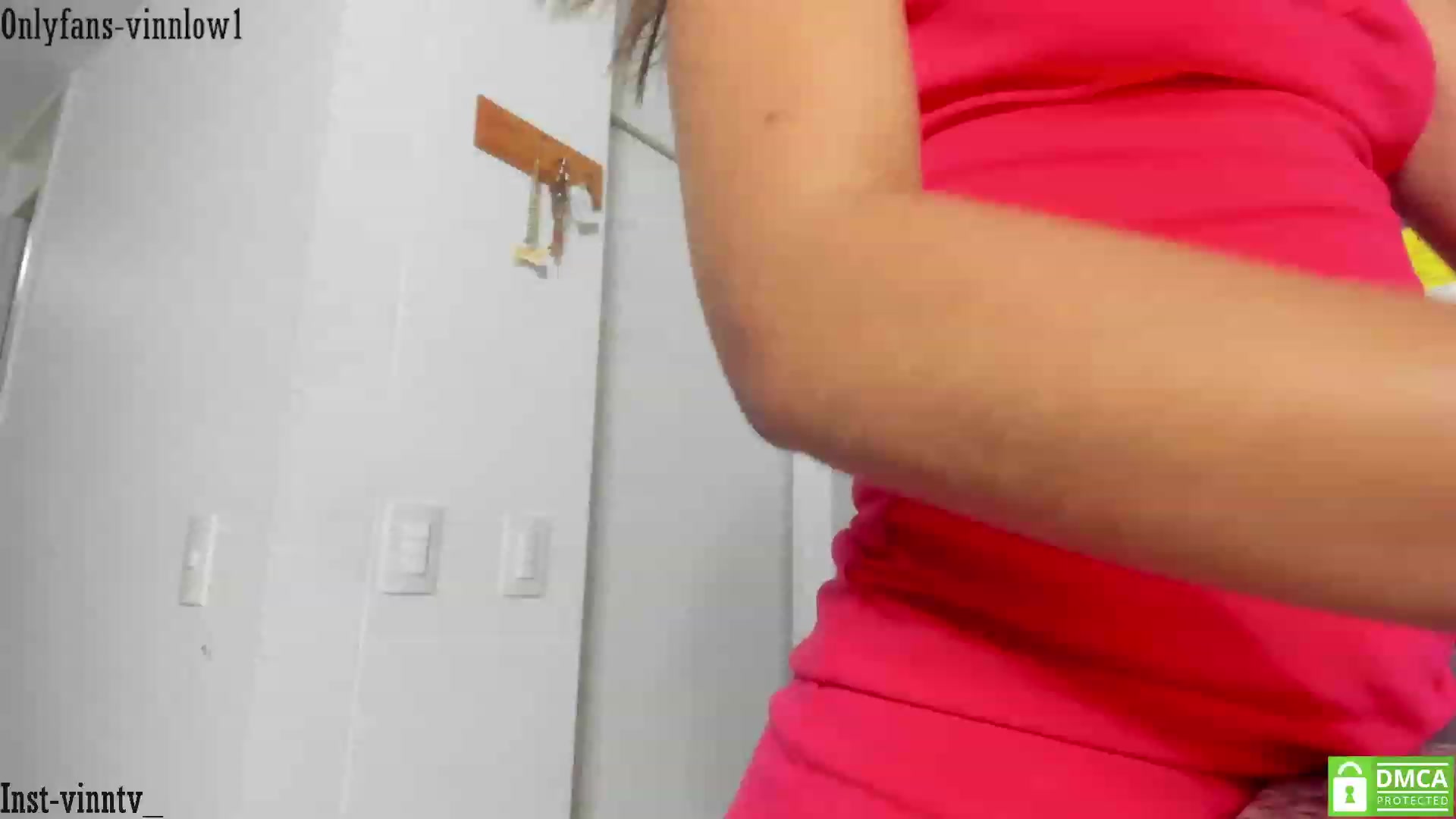 Gallery image thumbnail from Vinnlow's myfreecams stream on, 11/23/2023, 03:20 image 8 of 20