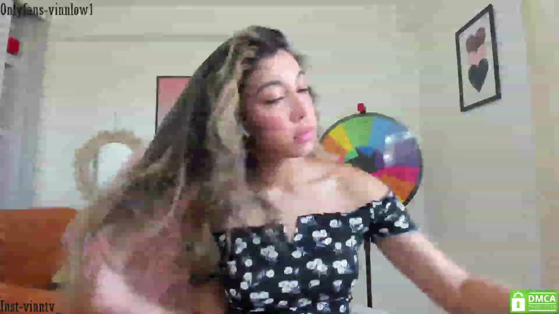 Gallery image thumbnail from Vinnlow's myfreecams stream on, 12/01/2023, 14:32 image 1 of 20
